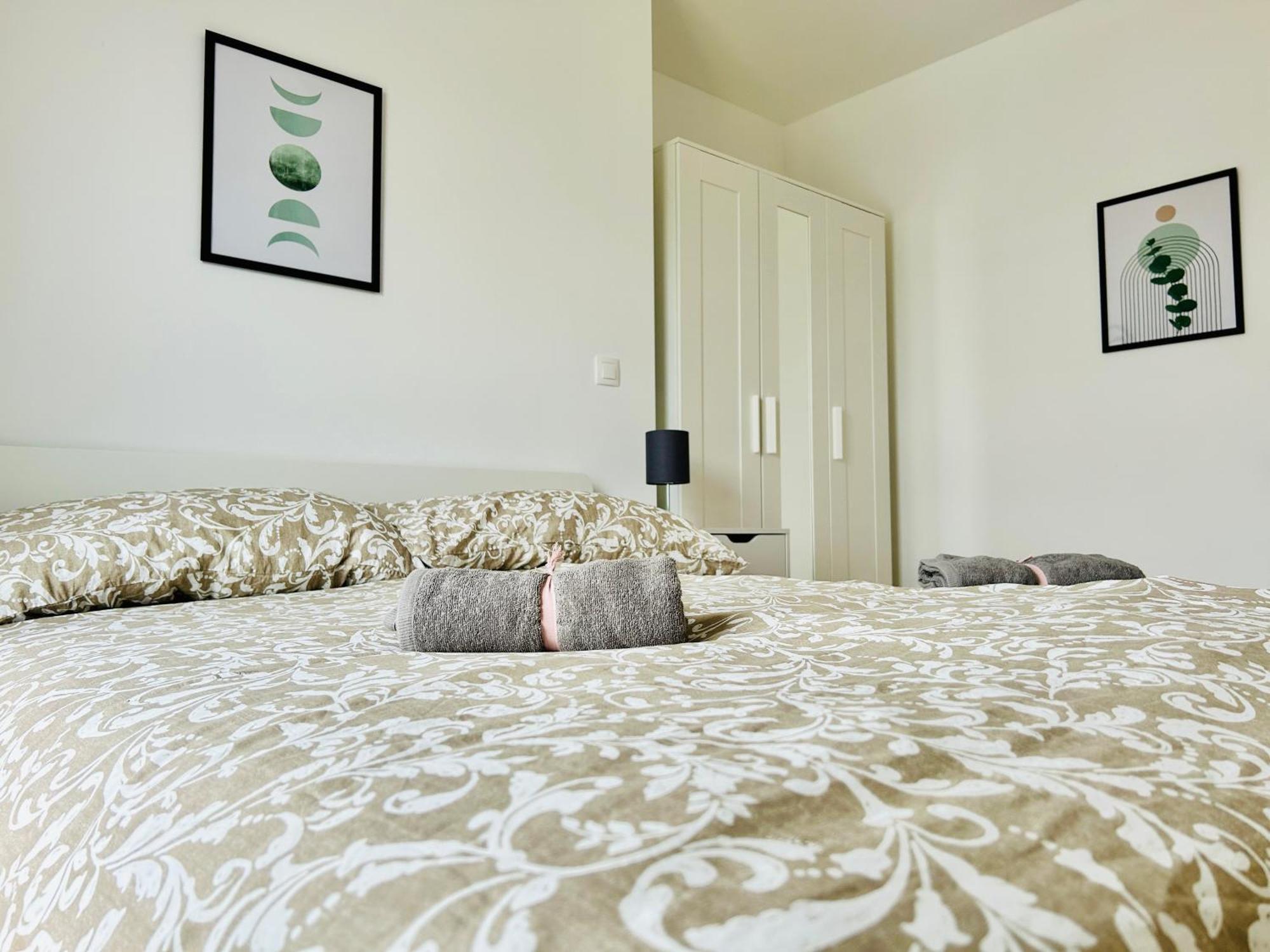 Modern Apartment With Balcony & Free Parking - Nearby Metro Wien Eksteriør billede