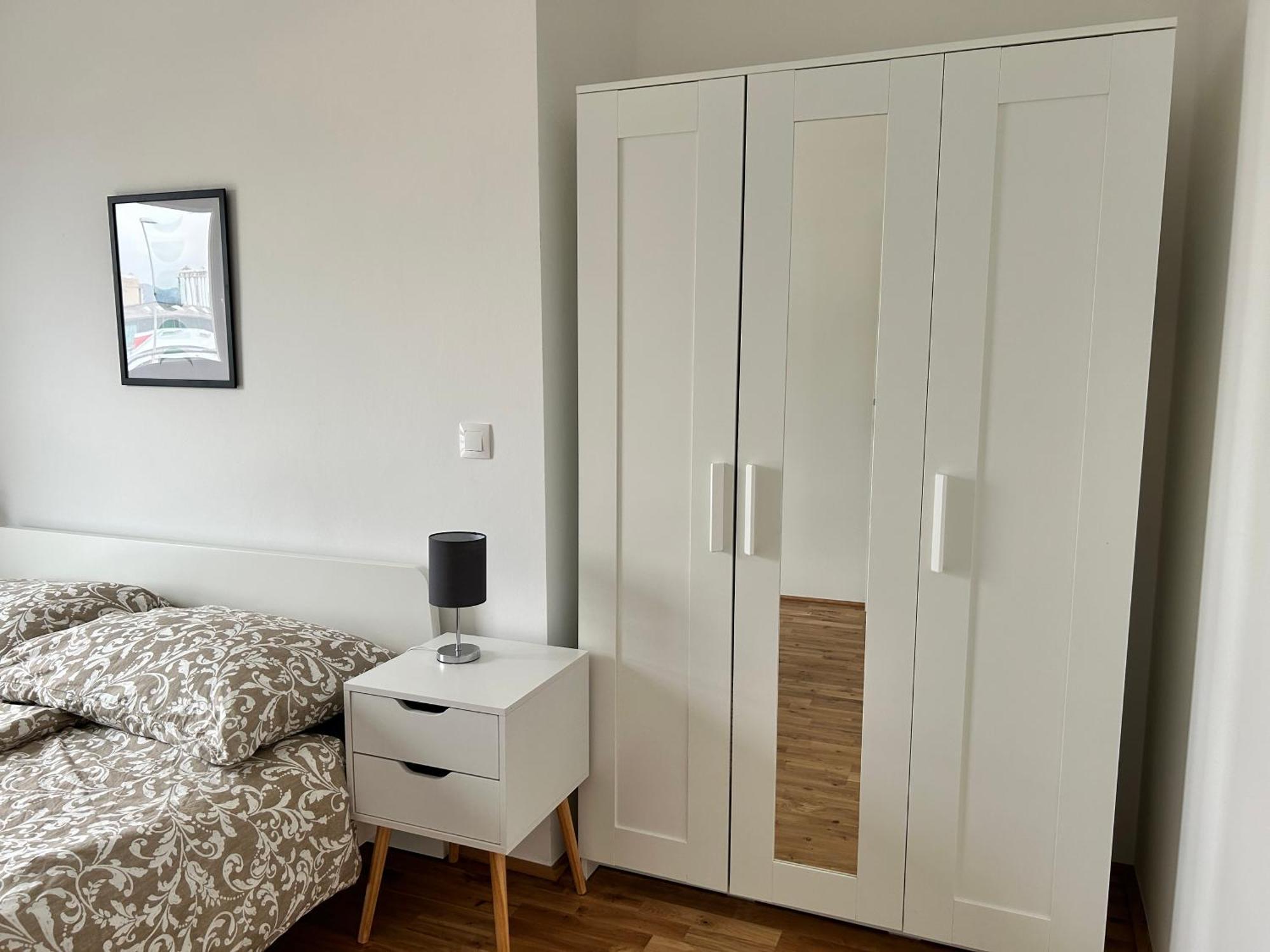 Modern Apartment With Balcony & Free Parking - Nearby Metro Wien Eksteriør billede